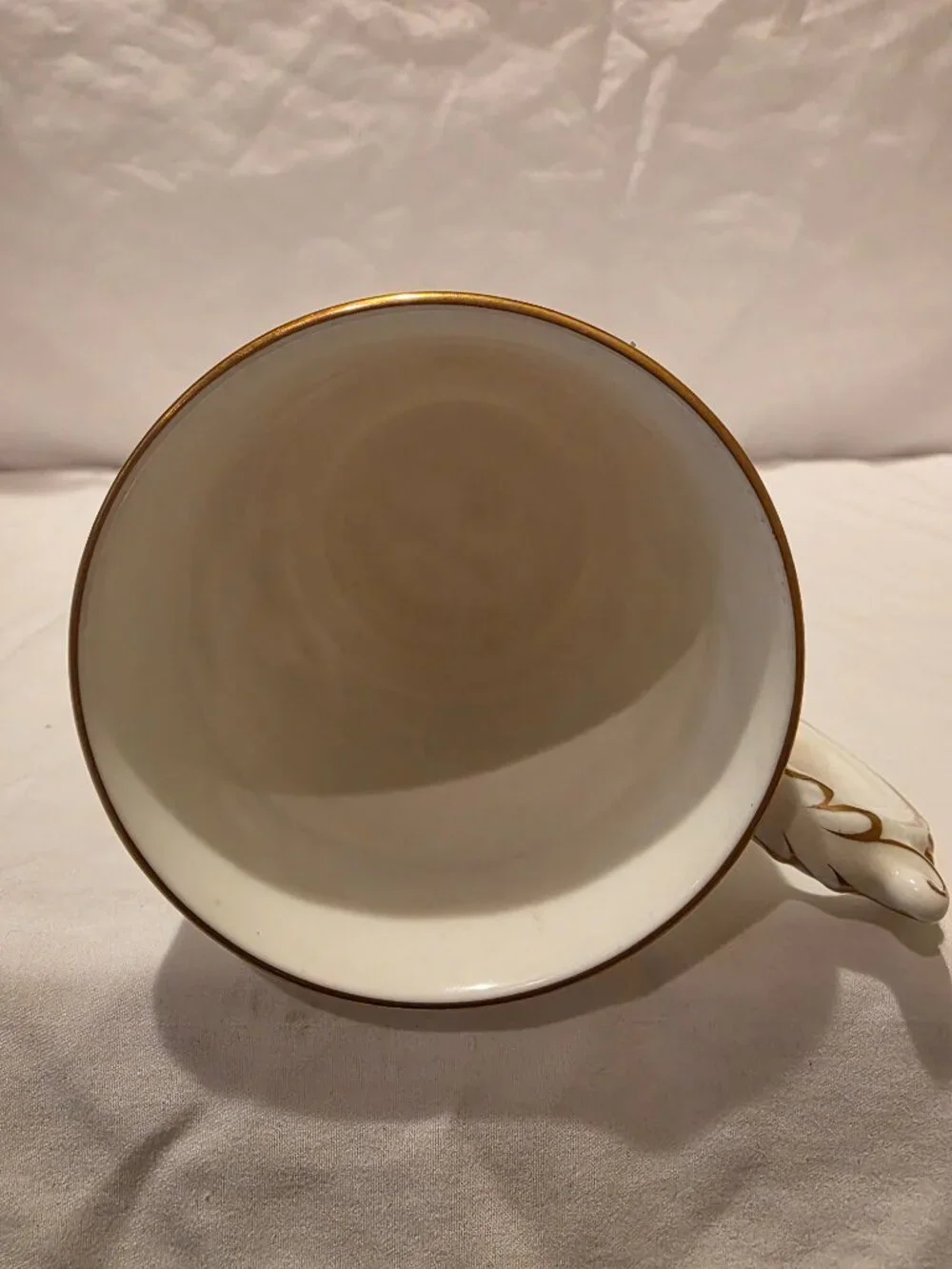 COALPORT ENGLAND VINTAGE THE SCOTTISH SCENE BONE CHINA MUG GOLD GILT TRIM